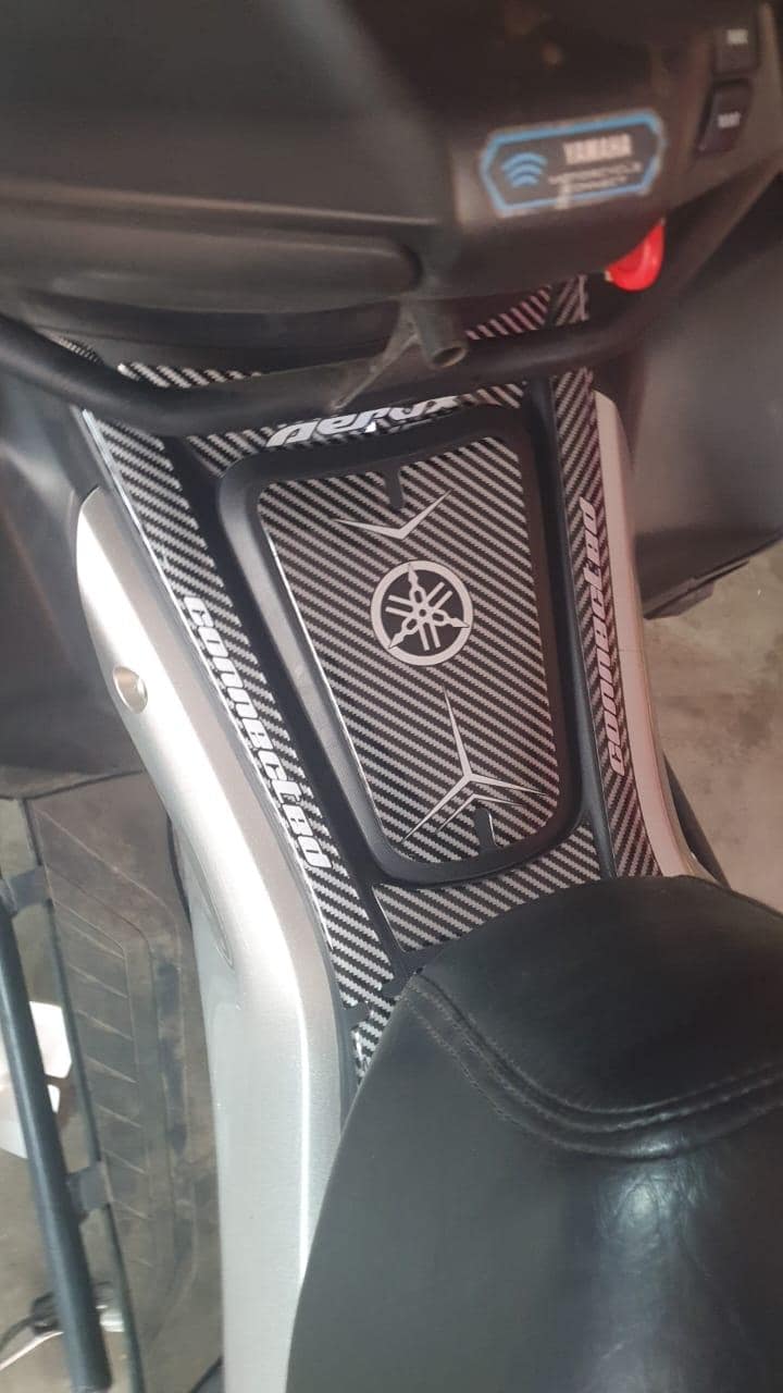 Yamaha Aerox 155 Decals TankPad