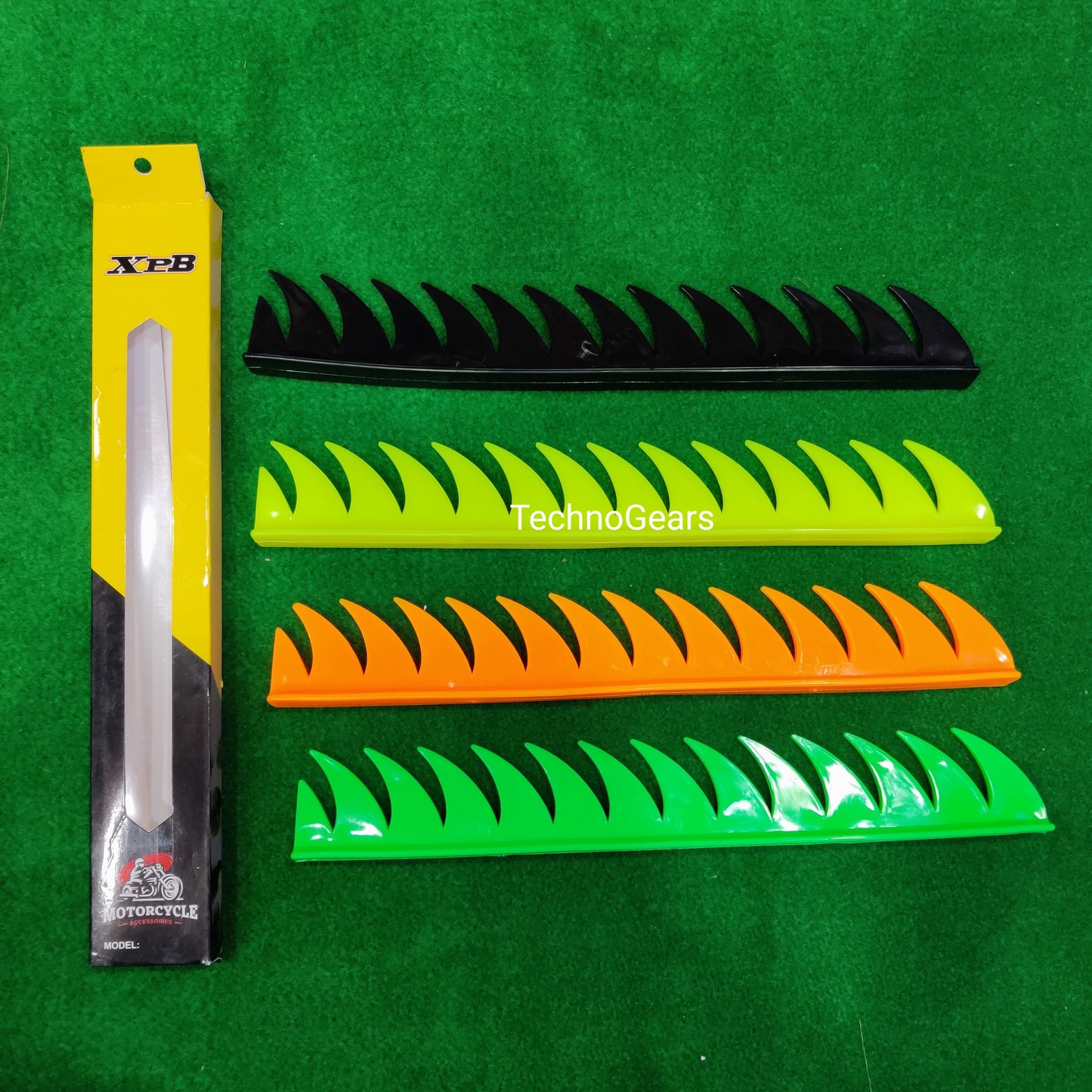 Helmet Accessory Cuttable Rubber Mohawk/Spikes for All Motorcycles Dirt Bike and Normal Helmets