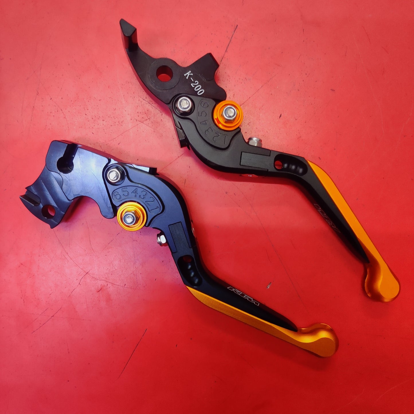 Foldable KTM Series Clutch and Brake Levers - 6 Positions Adjustment & Foldable levers - for KTM Duke/RC - 200/250/390 - High Performance