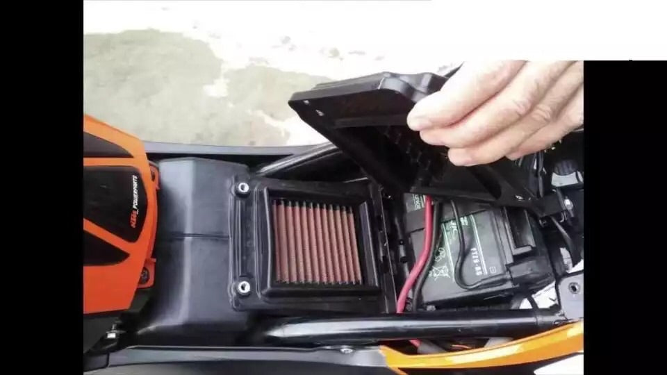 High Quality Motorcycle Air Filter For KTM 125/200/390 DUKE RC 125/200/390 RC125 RC200 RC390 2011 2012 2013 2014 2015 2016