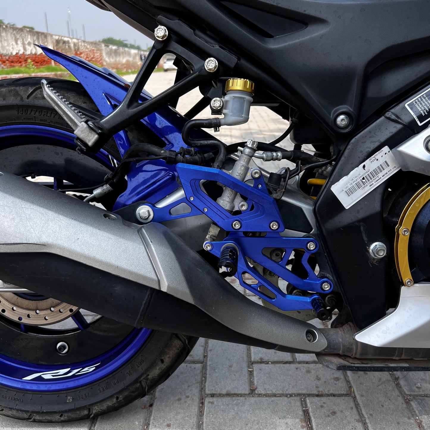 Motorcycle Accessories CNC Aluminum Adjustable Rear Sets Rearset Footrest Foot Rests Pegs For Yamaha YZF R15 v3 2017-2021