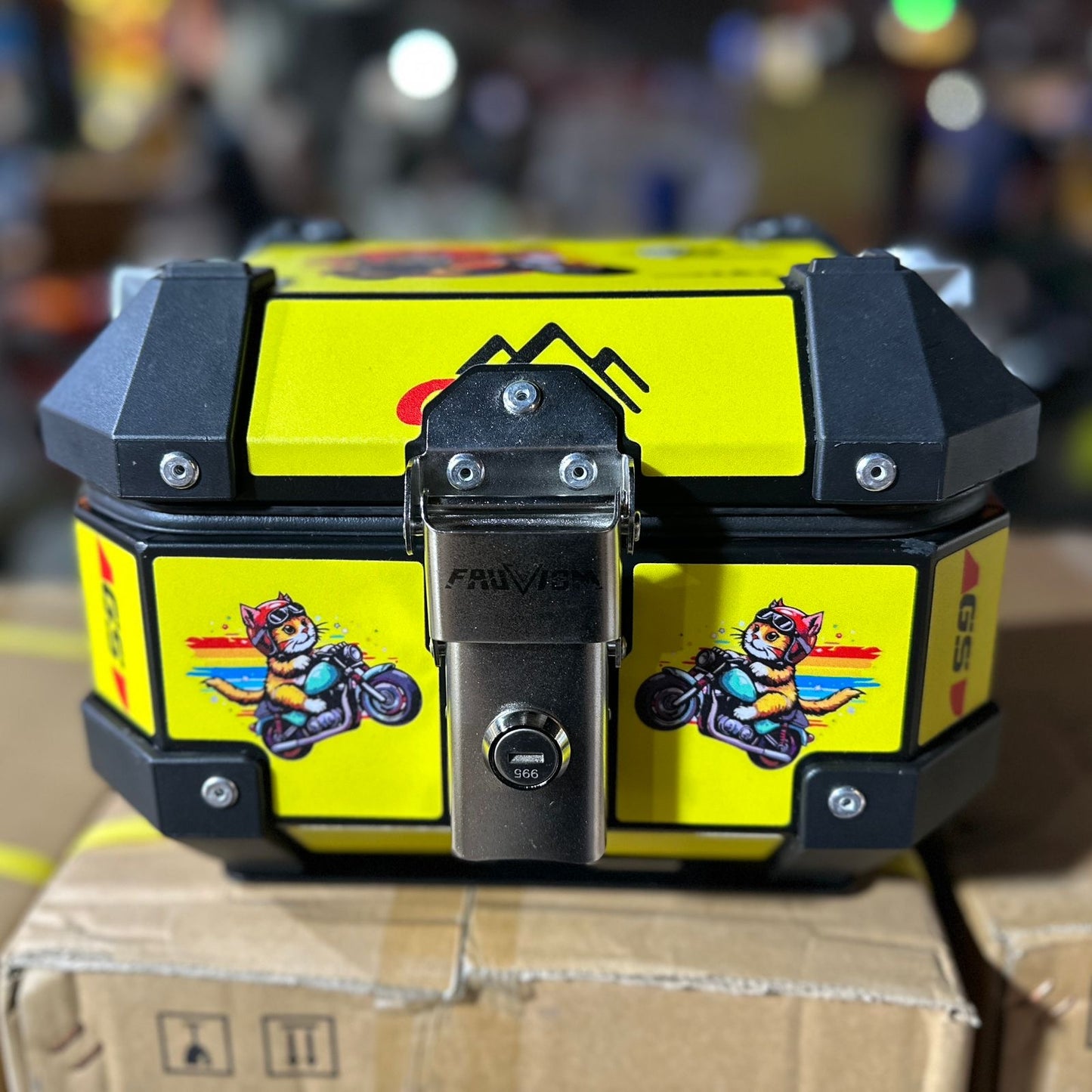 Waterproof Aluminum Alloy Motorcycle Rear Box Top Case
Luggage and Toolbox for Motorbikes