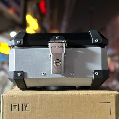 Waterproof Aluminum Alloy Motorcycle Rear Box Top Case
Luggage and Toolbox for Motorbikes