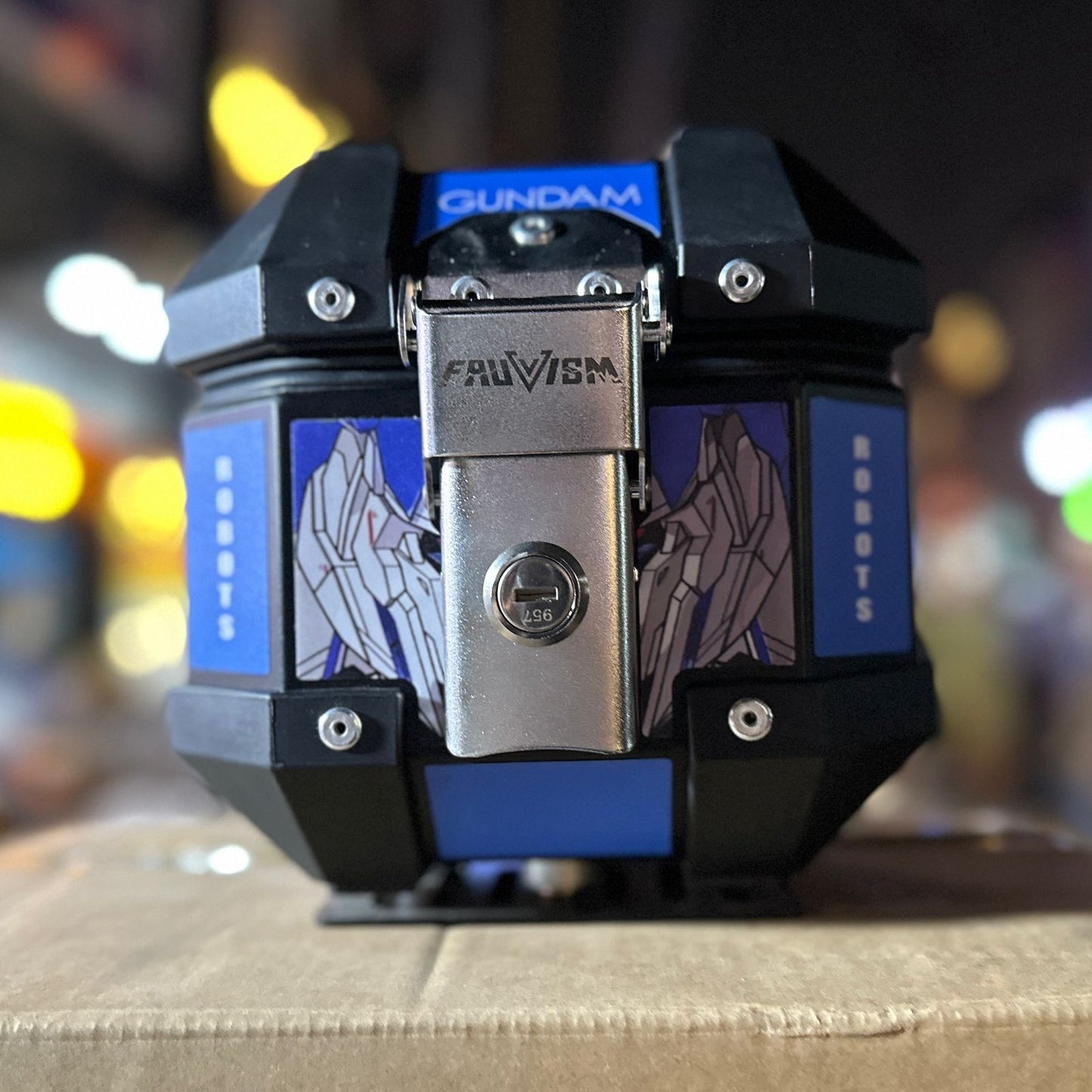 Waterproof Aluminum Alloy Motorcycle Rear Box Top Case
Luggage and Toolbox for Motorbikes