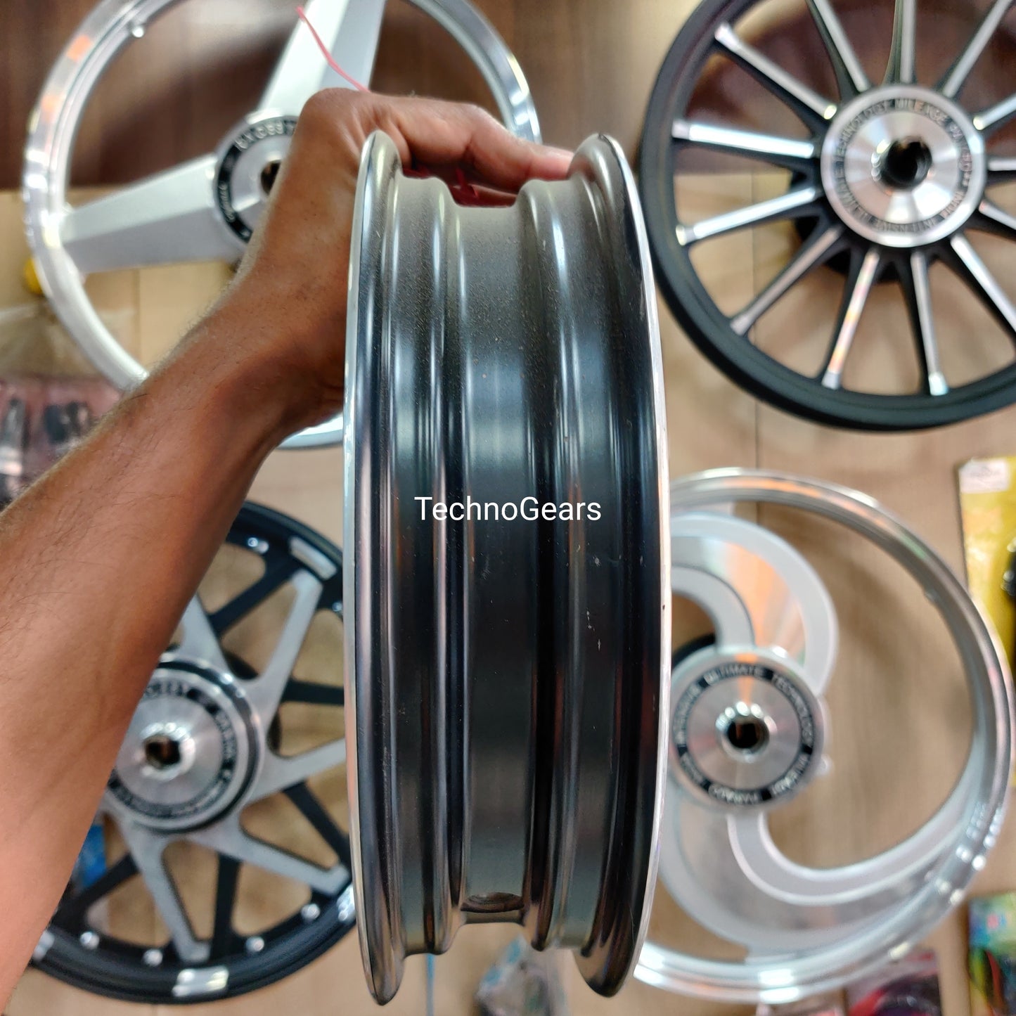 5 Spokes Tubeless Alloy Wheels For All 110cc Scooters