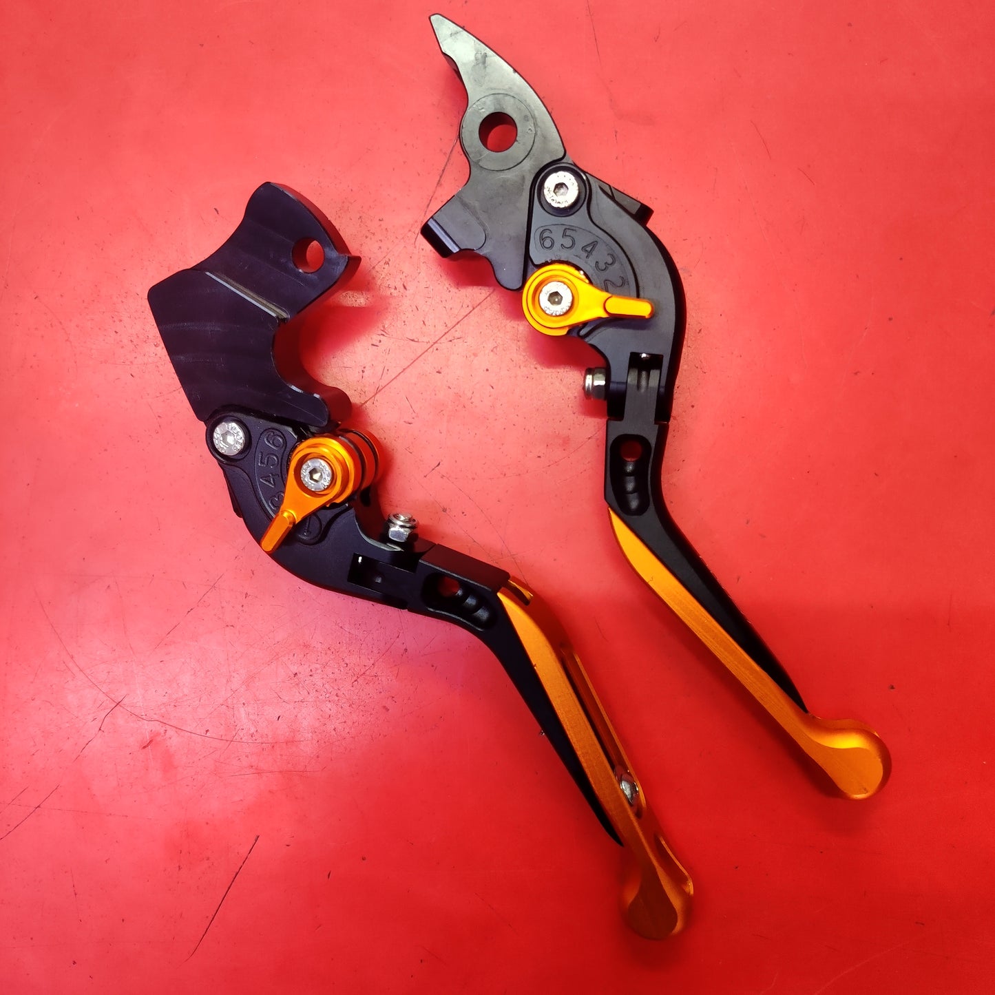 Foldable KTM Series Clutch and Brake Levers - 6 Positions Adjustment & Foldable levers - for KTM Duke/RC - 200/250/390 - High Performance