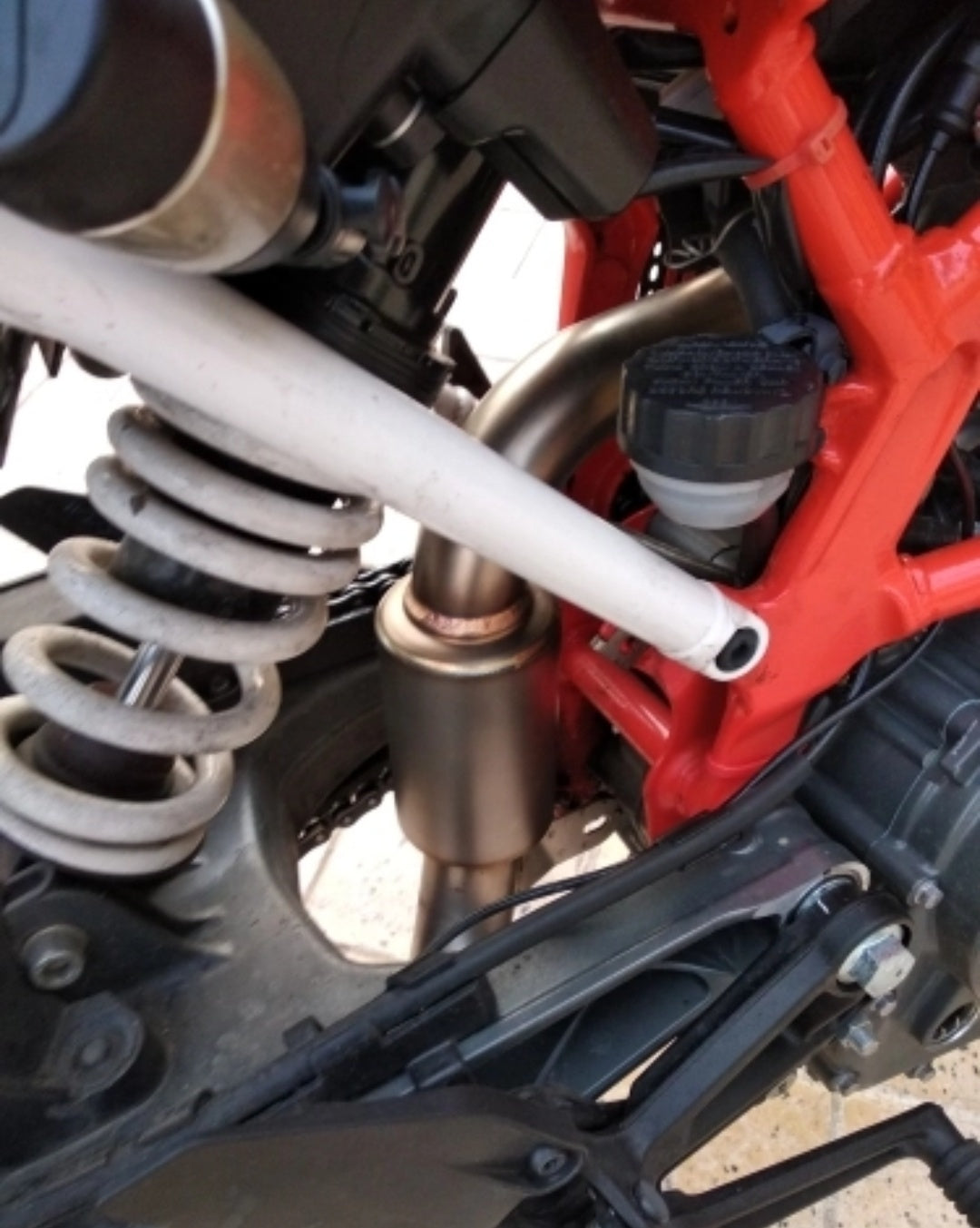 KTM DUKE 390 250 125 Duke RC 390 RC390 2019 2020 Motorcycle Moto Exhaust Muffler Titanium Mid Middle Pipe Slip-on