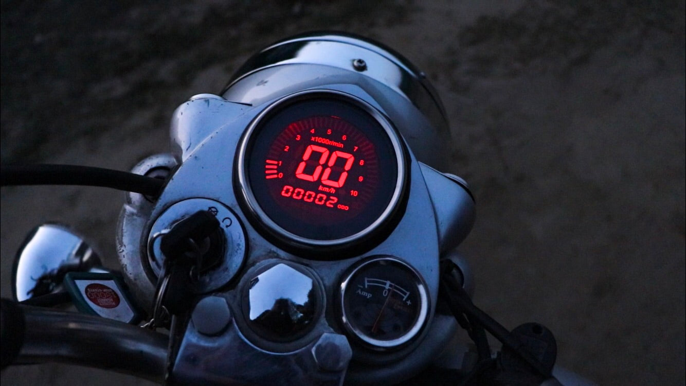 Royal Enfield Colourful Digital Speedometer With fuel indicator